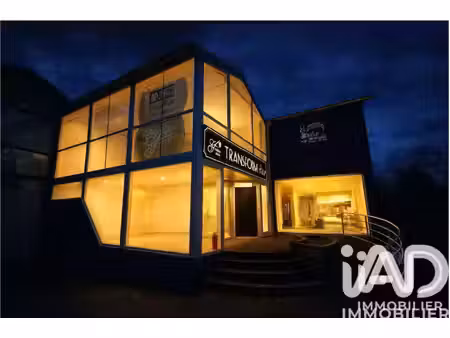 vente boutique/local commercial 830 m²