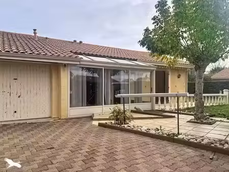 vente maison 4 pièces 84 m² à ambares-et-lagrave (33440)  229 000 €