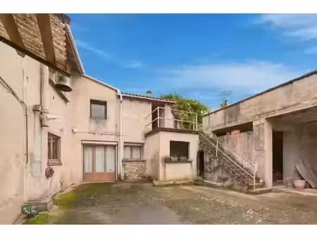 maison de 5 pièces de 104 m² à millery