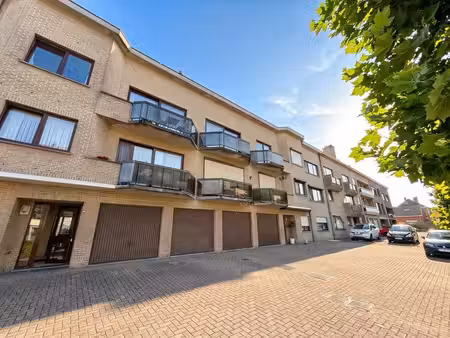 appartement en duplex avec place de stationnement