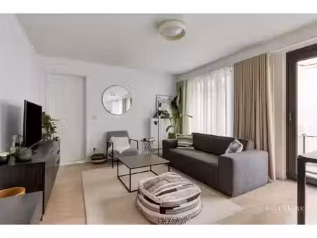 bel appartement  parking et cave compris