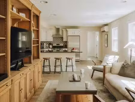 vente maison à la rochelle (17000) : à vendre / 72m² la rochelle