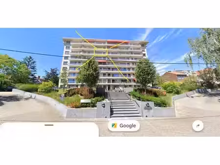appartement lumineux avec vue à auderghem