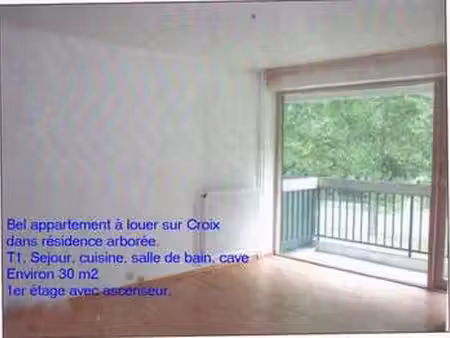 location appartement t1 à croix (59170) : à louer t1 / 30m² croix