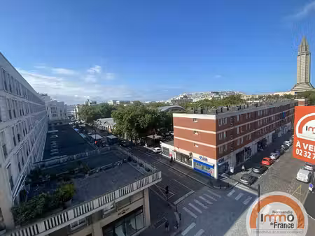 les halles centrales - appartement t3 avec ascenseur