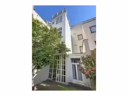 immeuble de rapport à vendre avec terrasse et jardin   bruxelles (vbe84095)