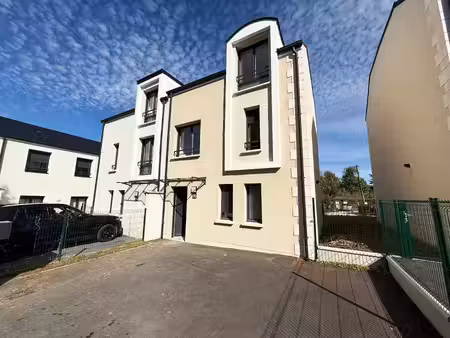 maison de ville - saint thibault des vignes