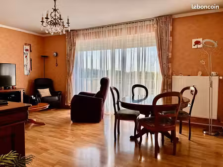 appartement 3 pièces 76 m²