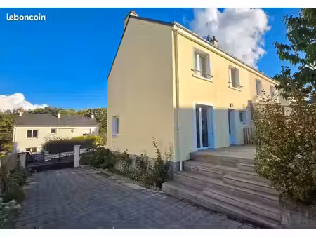 location maison individuelle à bagneux (49)