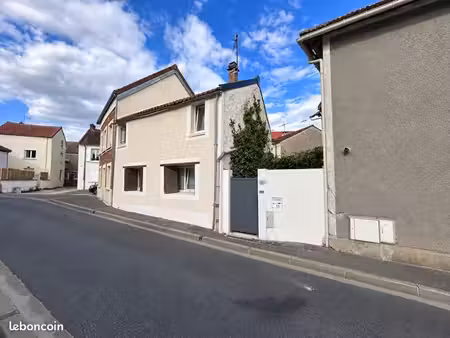 maison 2 pièces 50 m²