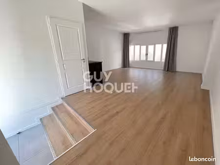 studio 1 pièce 33 m²