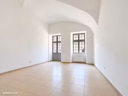 appartement 2 pièces 60 m²