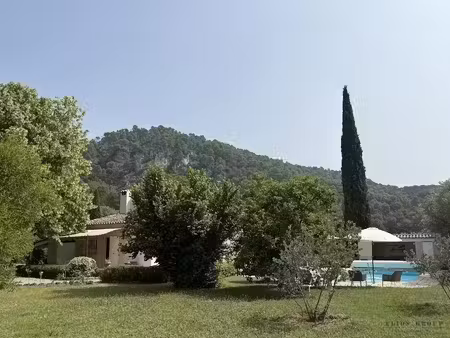 vente maison 4 pièces 155 m² à salernes (83690)  695 000 €