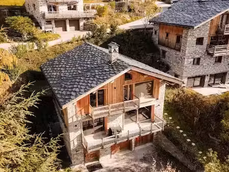 vente chalet 5 pièces 178 m² à montvalezan (73700)  1 250 000 €