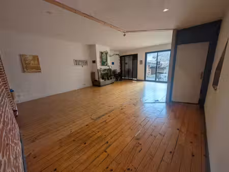 immeuble pour habitation et commerce en centre ville