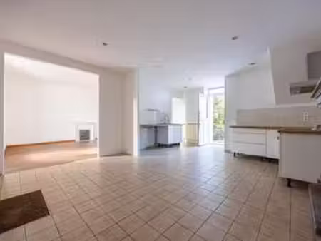 vente maison à couëron (44220) : à vendre / 92m² couëron