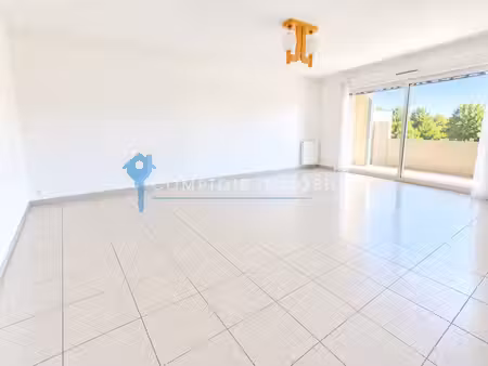 appartement 3pièce(s) 2chambre(s) 67 10 m² montpellier (34000)