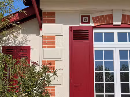 arcachonnaise de plain-pied proche centre à arcachon - 95 m2 - 1050000 €
