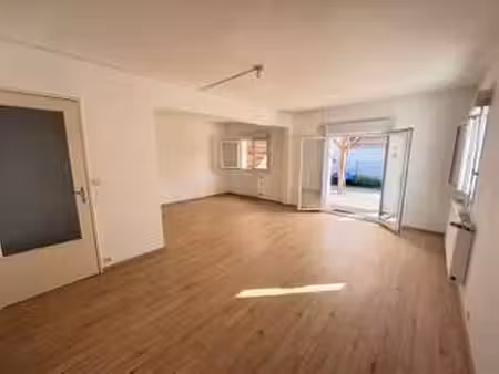 location appartement 4 pièces à saint-nazaire (44600) : à louer 4 pièces / 79m² saint-naza