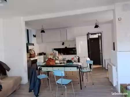 a vendre  maison de ville