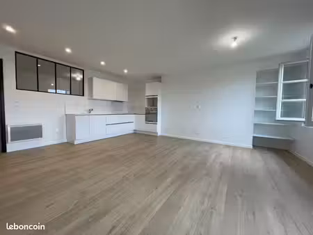 appartement 3 pièces 69 m²
