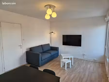studio meuble