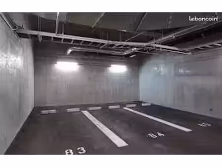 parking/box 1 pièce marseille 6ème
