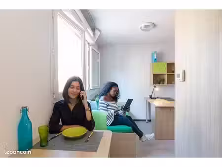 studio 1 pièce 18 m²