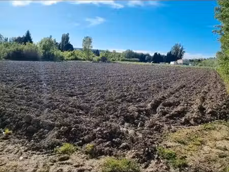 terrain agricole sénas