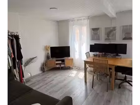 studio a vendre