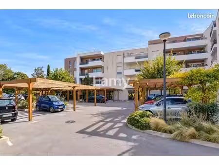 appartement 3 pièces 55 m²