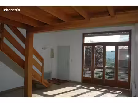 f3 en duplex avec garage et jardin