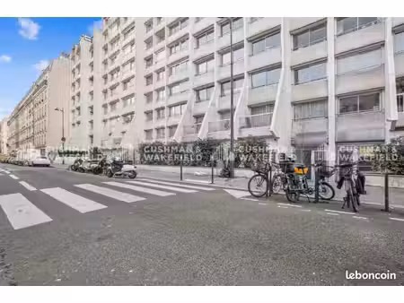 parking louis blanc - 9999 euros
