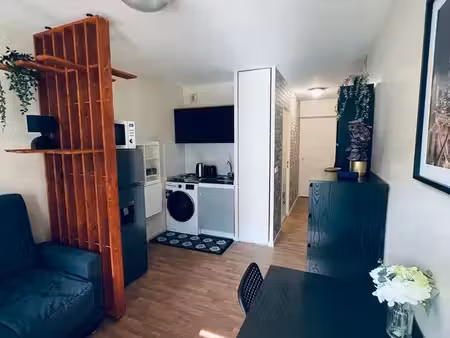 studio 20m2 - bassin de la villette