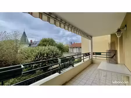 appartement 3 pièces 73 m²