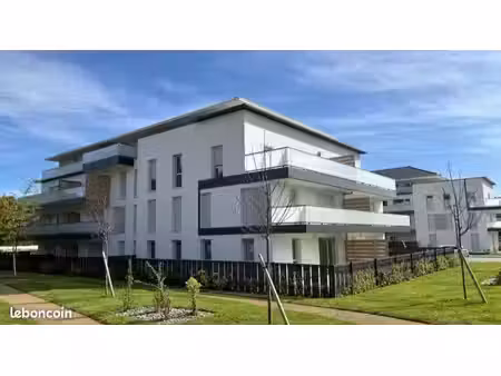 appartement 3 pièces 62 m2 récent 2025 - garage box inclus - dispo immédiate