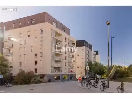 appartement 3 pièces 64 m²