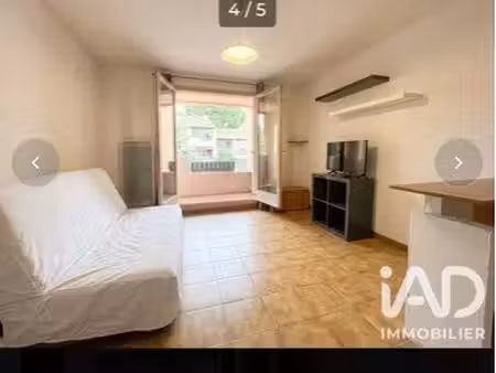 ? sanary-sur-mer – studio de 23 m² avec parking privatif  à 5 min à pied de la mer ☀