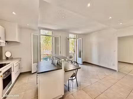 appartement t2   balcon avec cave/cellier