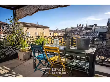 véritable belvédère sur les toits en hyper centre à valence - 229 m2 - 895000 €