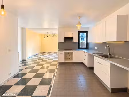 appartement 5 pièces 95 m²