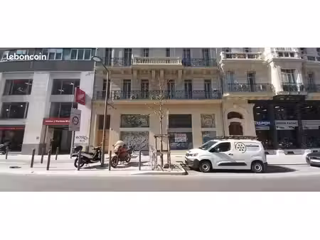 local commercial 360 m² marseille