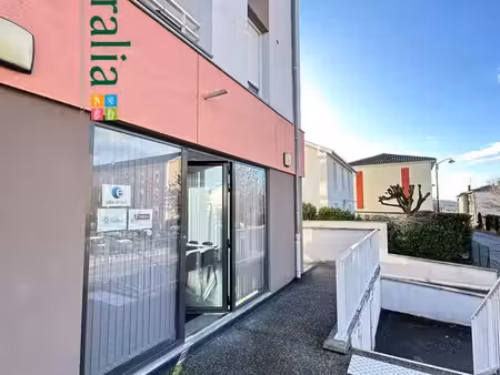local commercial