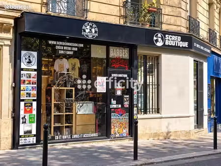 commerce 26 m²