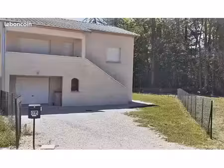 maison 90 m2 - 4 pieces + 100 m2 garage / sous-sol