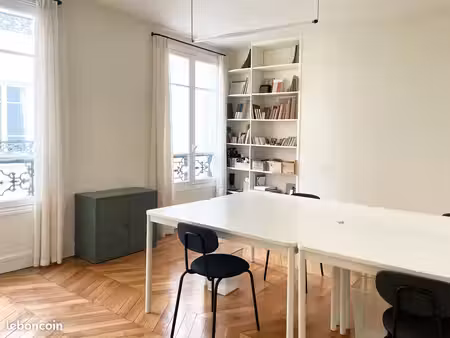 sous-location bureau 4 postes équipés 20 m2 paris 9e