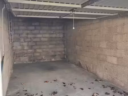 garage à louer