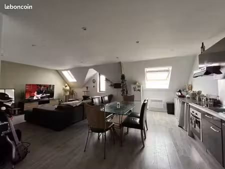 appartement 3 pièces 80 m²
