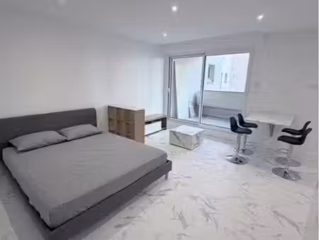 annonce – studio meublé 35 m² avec terrasse  lyon 9e (v aise) titre studio meublé neuf de 