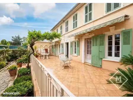 maison 7 pièces 153 m²